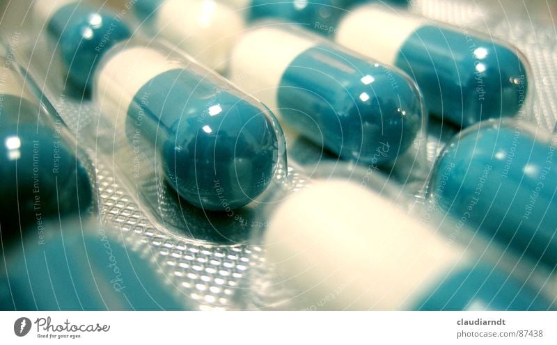 Weiß-Blaue Geschichten Apotheker Nebenwirkung Pharmazie Blister Placebo Pharmazeut weiß-blau Gesundheit einnehmen sortieren Technik & Technologie Tablette labil