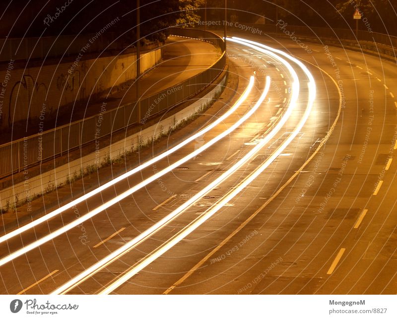 Kurve Nacht Geschwindigkeit Licht Leuchtspur Langzeitbelichtung Straße
