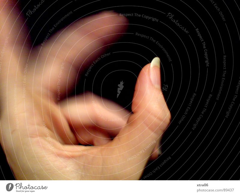 bewegte Hand 2 Geschwindigkeit Finger Fingernagel Mensch Bewegung Haut Unschärfe