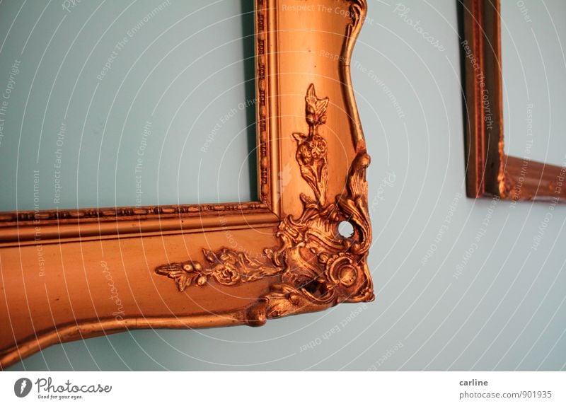 Aus dem Rahmen gefallen Kunst Künstler Museum Kunstwerk Menschenleer Dekoration & Verzierung Sammlung Sammlerstück Holz Gold Ornament eckig elegant einzigartig