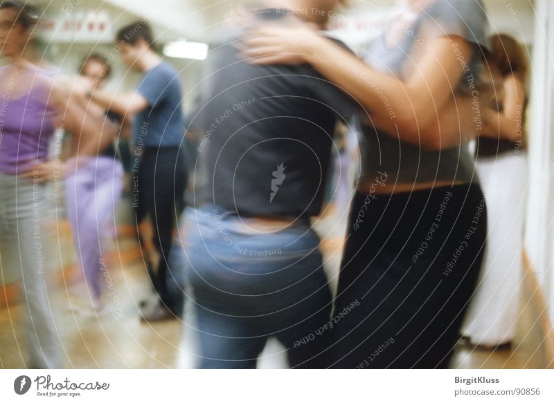 Tanzstunde Tanzschule berühren Drehung Körperhaltung Freude Freizeit & Hobby Kunst Kultur Tanzen Bewegung Tanzschritte Tangotänzer Paartanz führen Führer