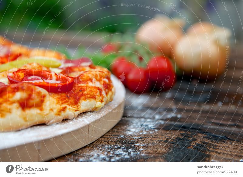 Holzofen Pizza Lebensmittel Gemüse Teigwaren Backwaren Ernährung Essen Mittagessen Abendessen Picknick Bioprodukte Vegetarische Ernährung Erholung