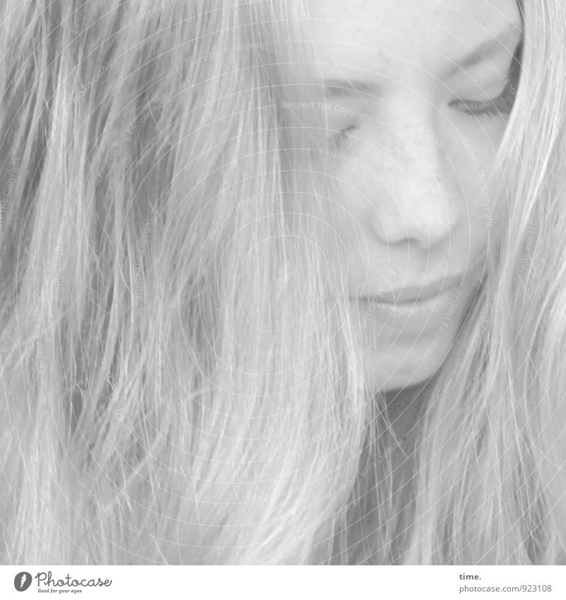 Nelly feminin Junge Frau Jugendliche Haare & Frisuren Gesicht 1 Mensch blond langhaarig träumen warten hell schön Kraft Willensstärke Leidenschaft Vertrauen
