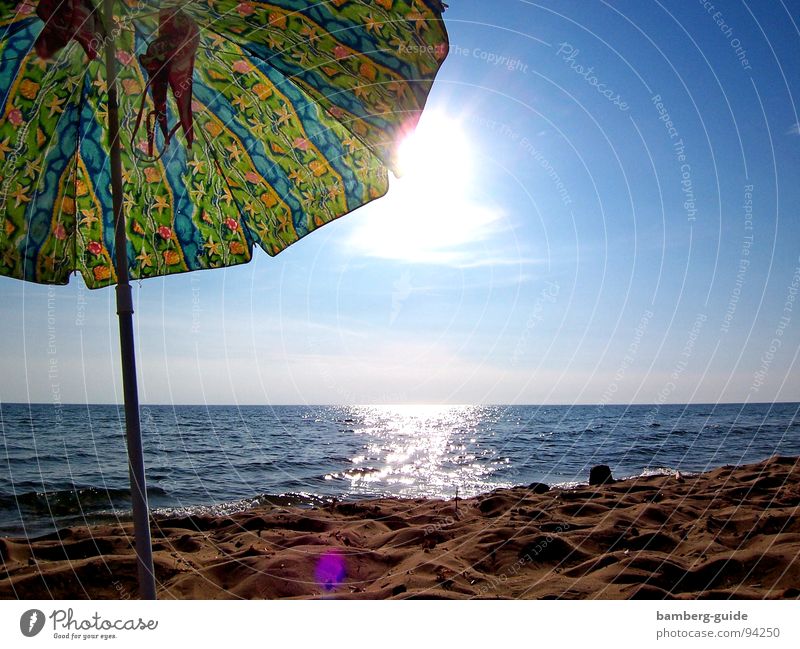 Am Strand von Korfu Ferien & Urlaub & Reisen Griechenland Meer Sonnenuntergang Sehnsucht Bikini Gegenlicht Sonnenschirm Sommer Küste Sand Abend