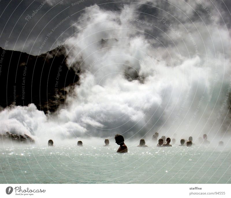 Dampfbad I Island Blaue Lagune Rauch Bad Schwimmen & Baden ruhig Physik heiß Wolken Erholung Mann Menschengruppe Poseidon Wasserdampf Schwimmbad Schweiß