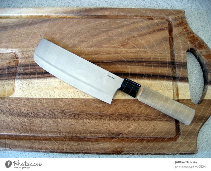 brodzeitbredl Vesper Holzbrett geschnitten Unterlage Stahl Vorbereitung Ernährung Messer scharfes Messer Haarschnitt Klinge