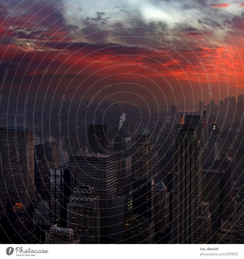 Gotham City - New York Himmel Sonnenaufgang Sonnenuntergang Herbst Klima New York City New York State Amerika Stadt Stadtzentrum Skyline bevölkert Haus Hochhaus