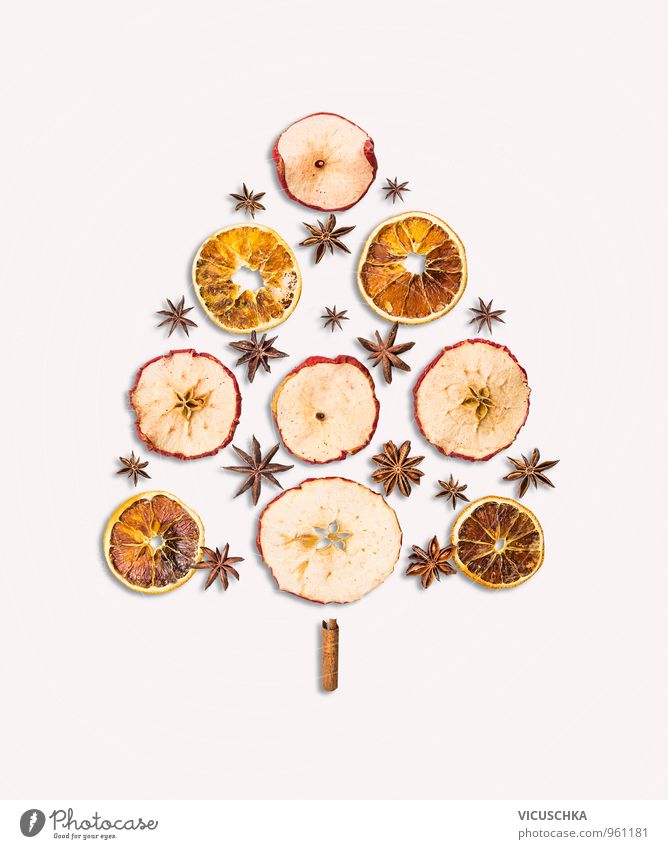 trockenen Winter Früchte in Weihnachtsbaum Form Lebensmittel Frucht Apfel Orange Süßwaren Kräuter & Gewürze Lifestyle Stil Design Freizeit & Hobby