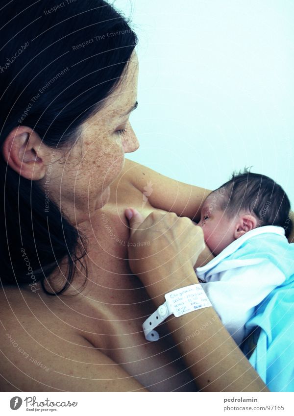My mother feeding me Baby Leben Evolution Kleinkind son breast-feeding rising maternity