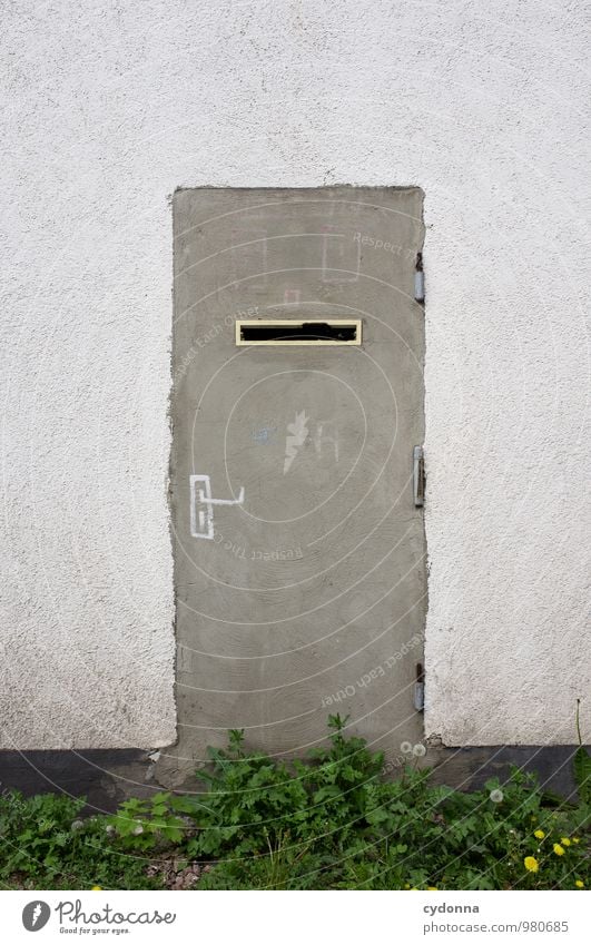 Mehr Schein als Sein Lifestyle Häusliches Leben Renovieren Mauer Wand Fassade Tür ästhetisch Beratung Einsamkeit Ende Freiheit geheimnisvoll Idee einzigartig