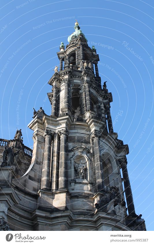 Kirchenarchitektur Turm Dresden Stadt Altstadt Architektur Fassade Sehenswürdigkeit einzigartig Kultur Kunst Ferien & Urlaub & Reisen Tourismus Farbfoto