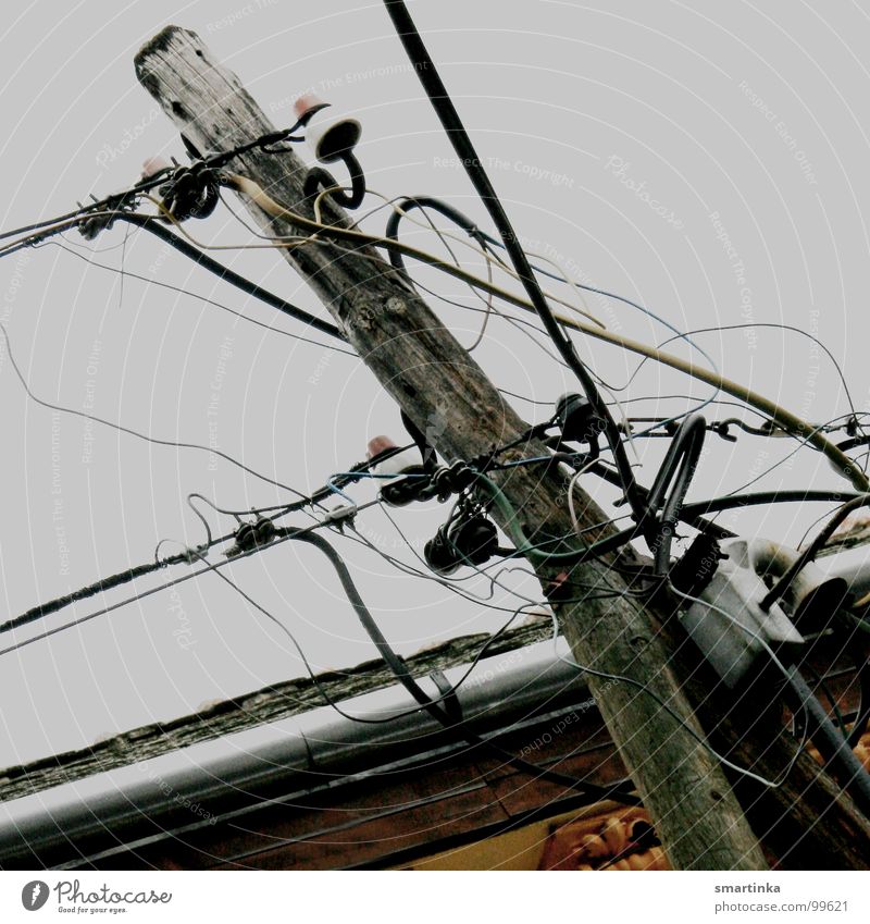 Schnittstelle Elektrizität Strommast durcheinander Draht Industrie Elektrisches Gerät Technik & Technologie Energiewirtschaft Verbindung Leitung verdrahtet